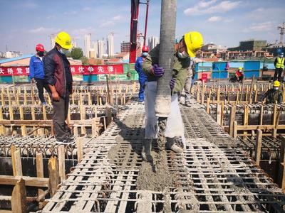 “指揮部+專班”破解短板弱項 濱州以“戰(zhàn)、搶、拼”姿態(tài)全力推進(jìn)項目建設(shè)